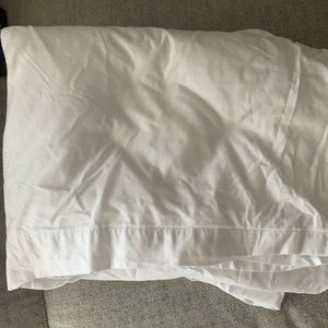 Set of 2 Queen sheet set
